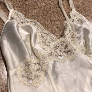 Vintage Victoria Secret Cream Ivory Bridal Slip Lingerie Night Gown